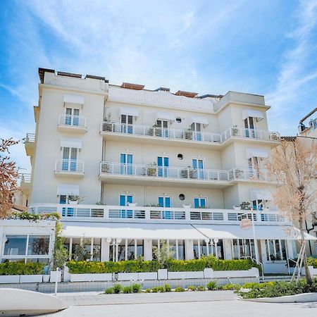 Hotel Lungomare Cattolica Dış mekan fotoğraf