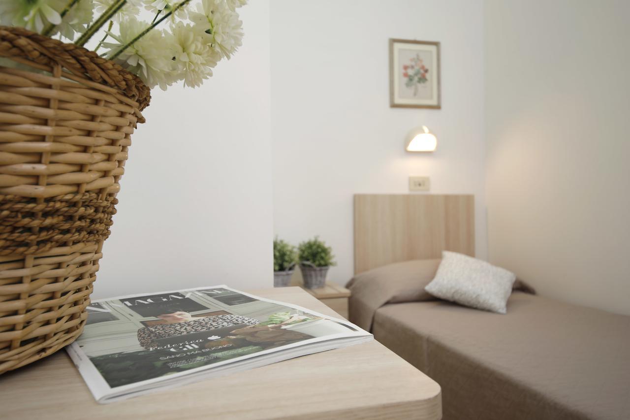 Hotel Lungomare Cattolica Dış mekan fotoğraf